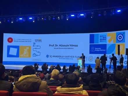 Eğitim Fakültesi Öğrencileri İç Anadolu Kariyer Fuarına (İKAF’25) katıldı